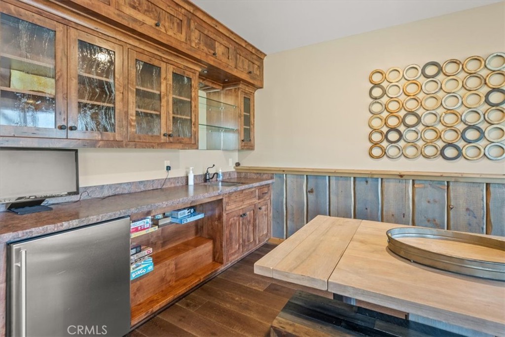 Big Bear Lake, California, 92315, United States, 4 Bedrooms Bedrooms, ,4 BathroomsBathrooms,Residential,Active,2034013