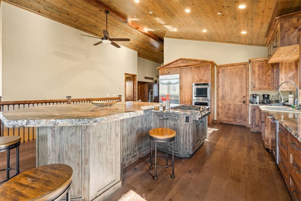Big Bear Lake, California, 92315, United States, 4 Bedrooms Bedrooms, ,4 BathroomsBathrooms,Residential,Active,2034013