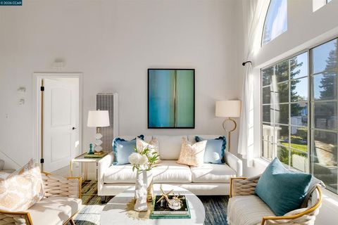 Photo of 100 100 Glenwood, Hercules, CA 94547 (MLS # 41121731)