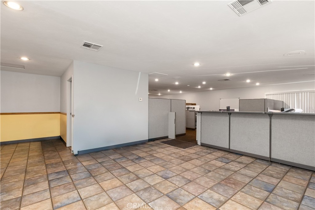 9240 Limonite Avenue