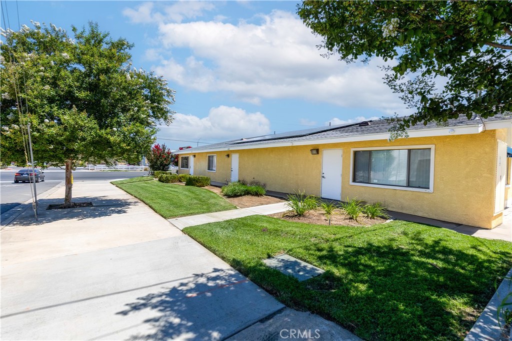 9240 Limonite Avenue