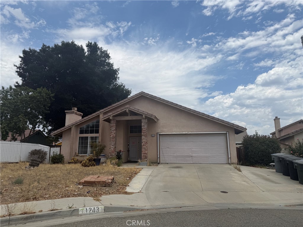 Photo 1 of 42 — 1243 Janessa Court, San Jacinto, CA 92583