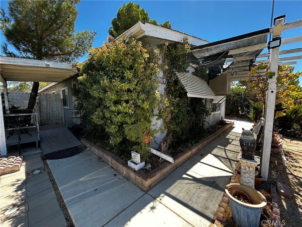 19019 Panther Ave