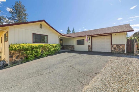 Photo of 1240 Suzanne Dr DR, Angels Camp, CA 95222 (MLS # 41147720)