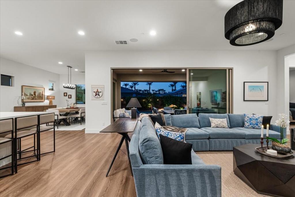 82420 Crane Drive