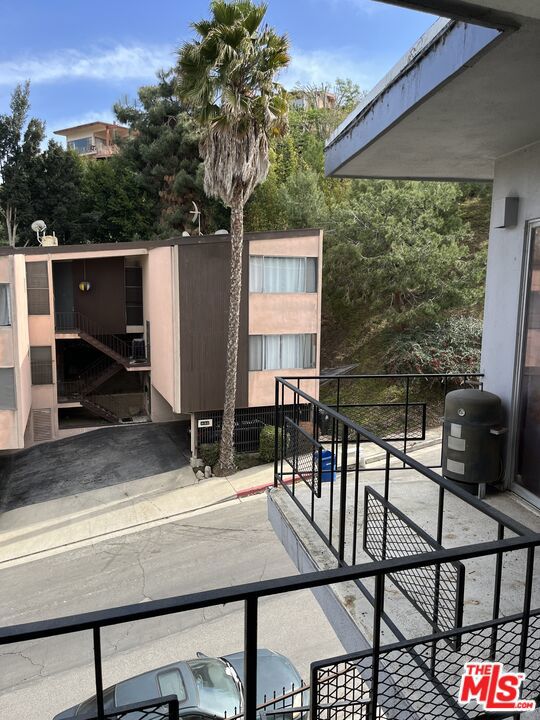 4431 Don Ricardo Drive 10