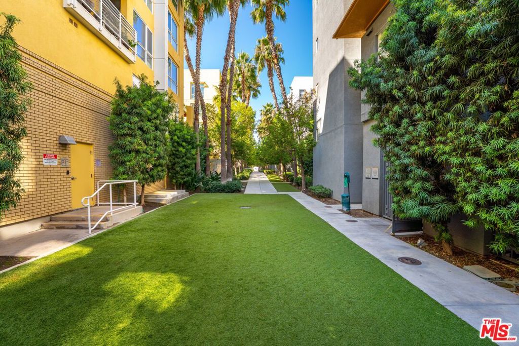 The Ascent - Residential