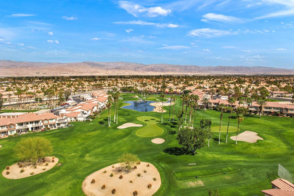 Palm Royale - Residential