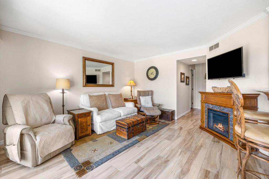 78363 Terra Cotta Court