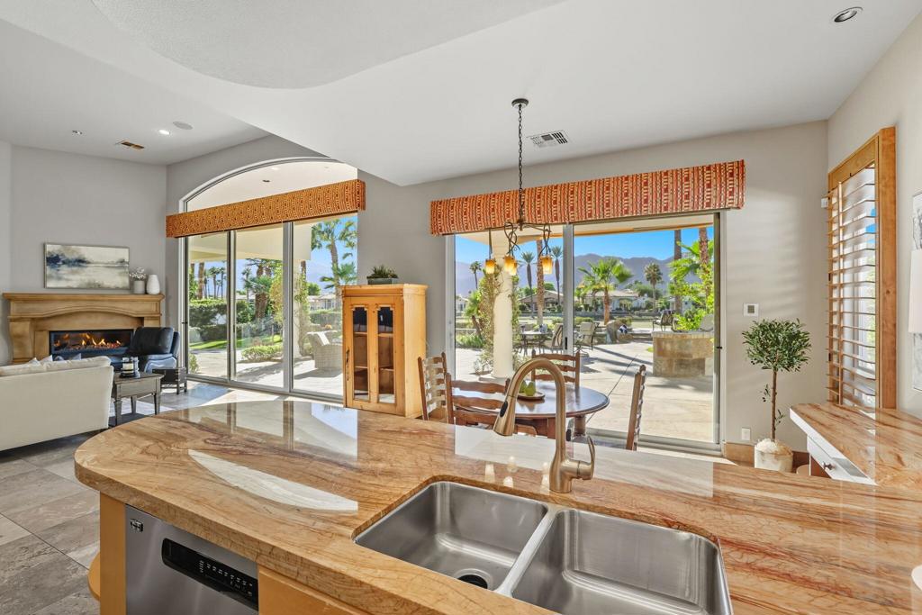 Rancho La Quinta CC - Residential Lease