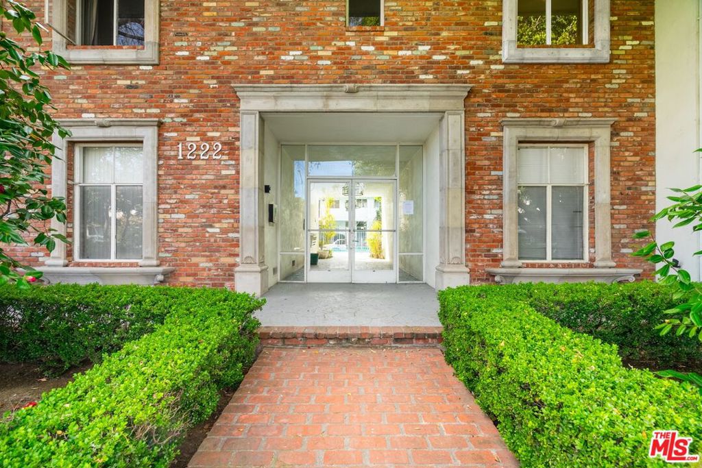 1222 Princeton Street 10