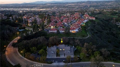 825 S Jacaranda Way Anaheim Hills CA 92807