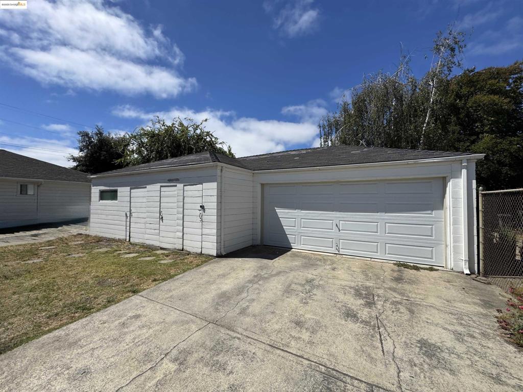DOWNTOWN SAN LEA - Residential Income