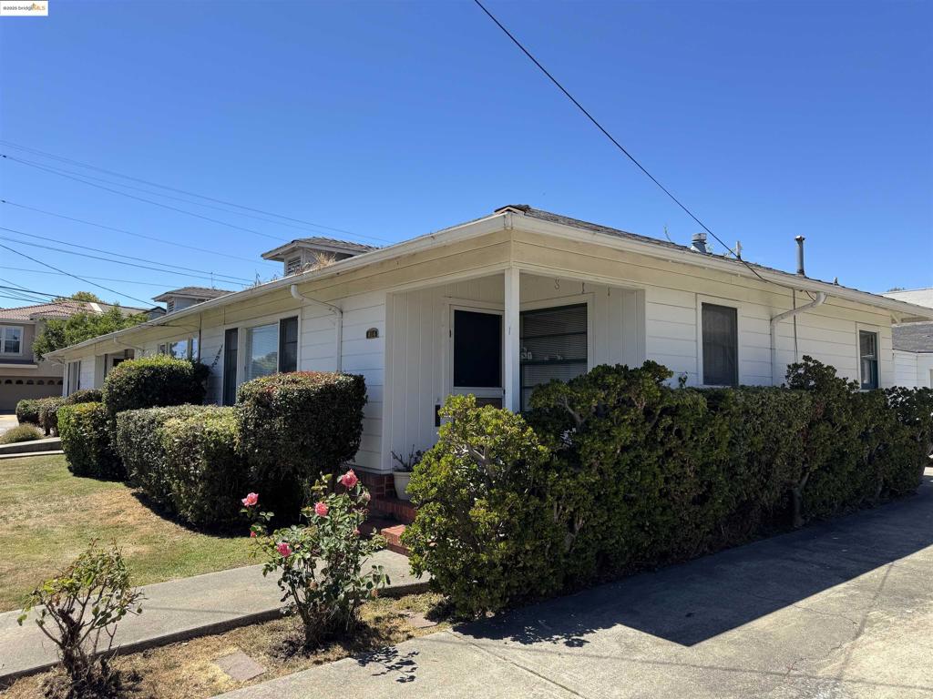 DOWNTOWN SAN LEA - Residential Income