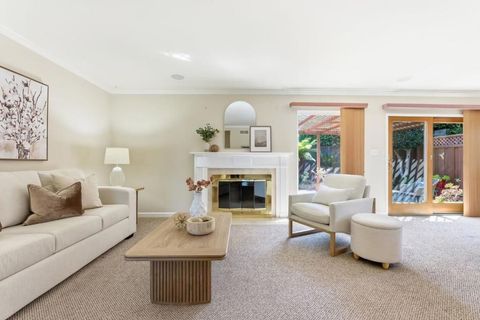Photo of 1126 W Knickerbocker Drive, Sunnyvale, CA 94087 (MLS # ML82046992)
