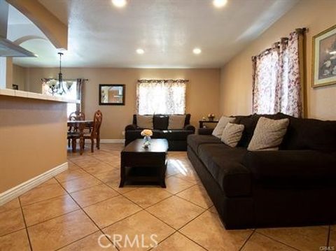 Tiny photo for 4525 W 137th St, Hawthorne, CA 90250 (MLS # SR26050167)