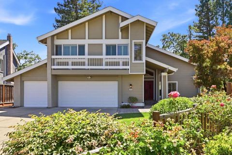 Photo of 2392 Rupert Drive, San Jose, CA 95124 (MLS # ML82049867)