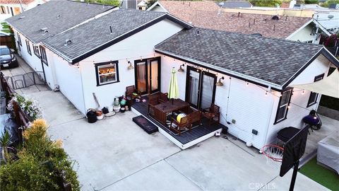 Tiny photo for 1535 Carmona Ave Ave, Los Angeles, CA 90019 (MLS # IN26038063)
