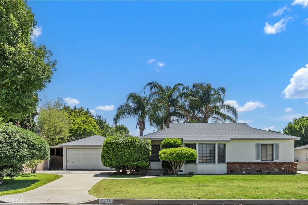 Two separate homes on a large 20,460 sq. ft. lot. Property may be sold with contiguous parcel at 4840 Heleo (see separate listing) with a total lot size over 40,000 sq. ft. Opportunity to develop property with multiple dwellings. Property is sold in it's present "As Is" condition -Land Value.
Properties are currently tenant occupied. Front house at 4850 Heleo is approximately 1,073 sq. ft. with 3 bedrooms and 1 bath. This home has a detached garage, private rear yard and separate driveway. The back house at 4846 Heleo is approx. 1,574 sq. ft., with 3 bedrooms and 3 baths. This home has a fireplace in the living room and central air. It also features a detached garage and a private driveway with gated entrance. The yard will accommodate RV parking and numerous vehicles. Desirable location within close proximity to schools, shopping, dining and public transportation. This is a one-of-a-kind property with tremendous opportunity!