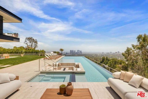 Photo of 1357 Laurel Way, Beverly Hills, CA 90210 (MLS # 26846365)