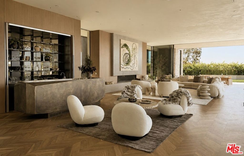 Photo of 1357 Laurel Way, Beverly Hills, CA 90210 (MLS # 26846365)