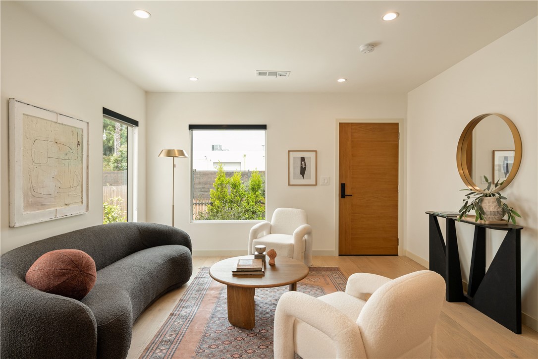 Properties 4 2404 Glover Place