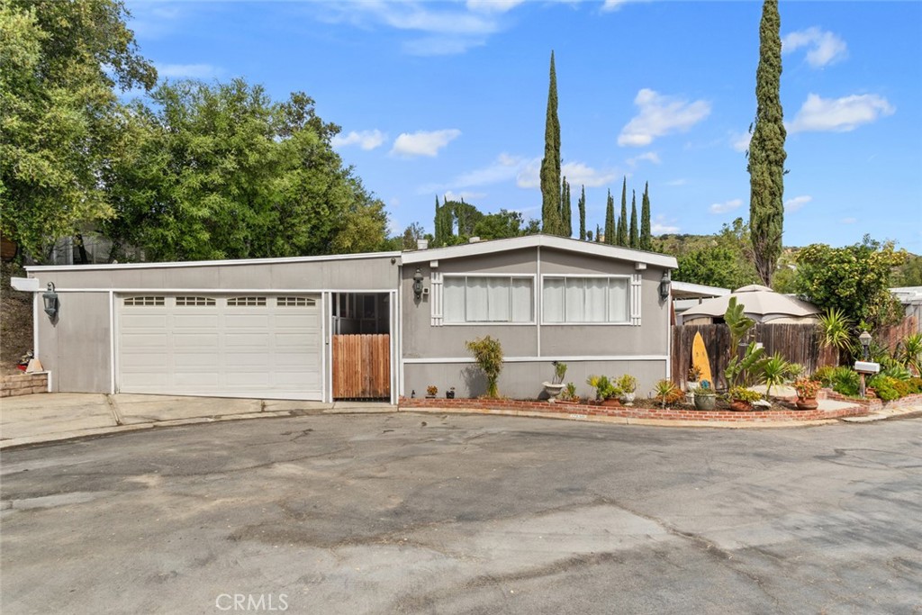 23777 Mulholland Highway 150