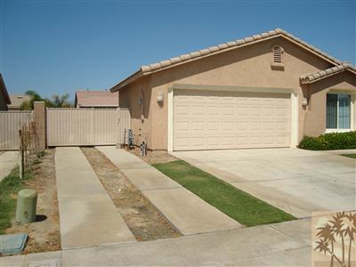 Las Brisas North - Residential Lease