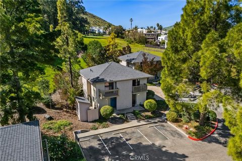 Photo of 2975 Rockview Place #13, San Luis Obispo, CA 93401 (MLS # SC26057082)