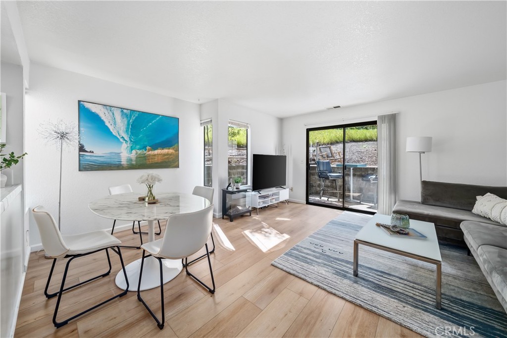 2975 Rockview Place 13