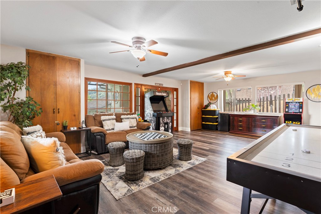 Crestline (CRES) - Residential