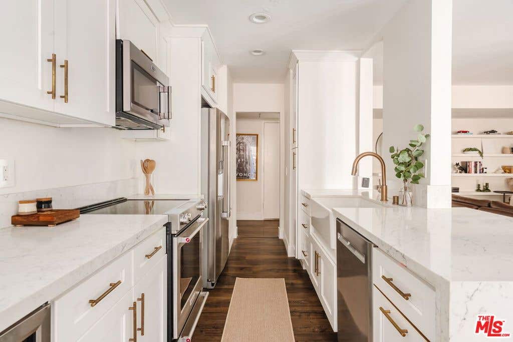 Photo of 1010 Palm Avenue #106, West Hollywood, CA 90069 (MLS # 26848571)