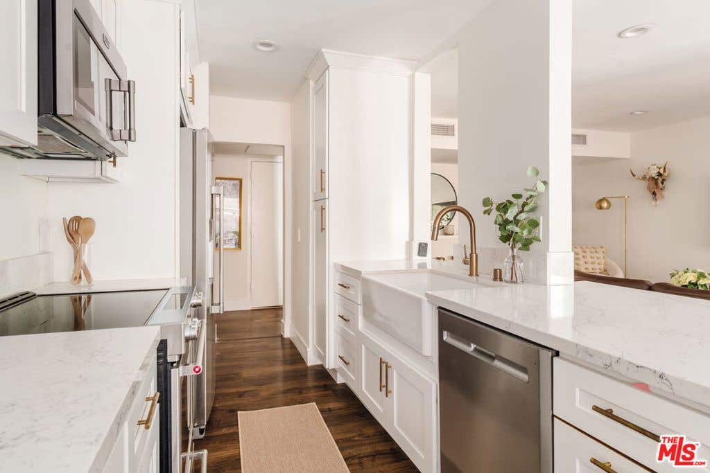 Photo of 1010 Palm Avenue #106, West Hollywood, CA 90069 (MLS # 26848571)