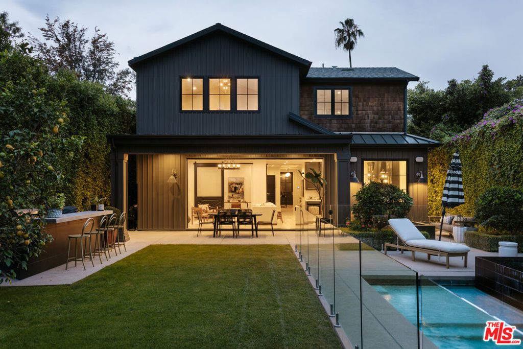 Photo of 726 N Alta Vista Boulevard, Los Angeles, CA 90046 (MLS # 26697285)