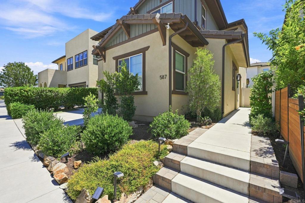 587 Gateway Lane