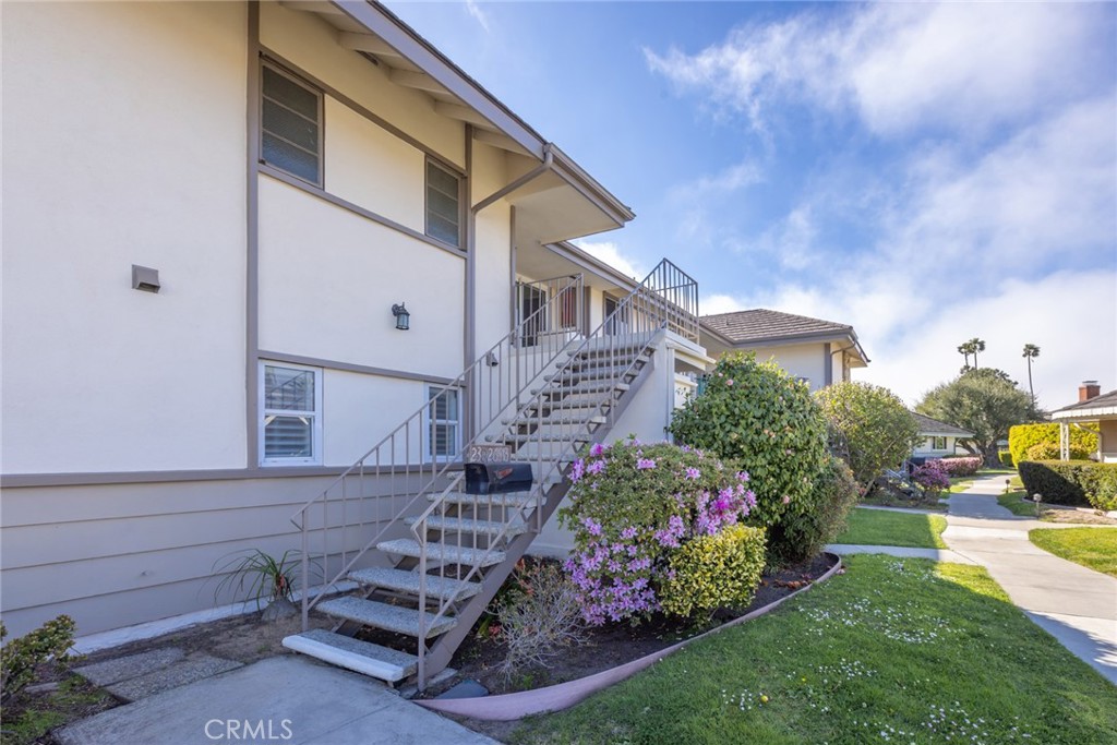23026 Nadine Circle B