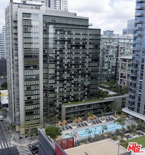 Photo of 1155 S Grand Avenue #1707, Los Angeles, CA 90015 (MLS # 26636213)