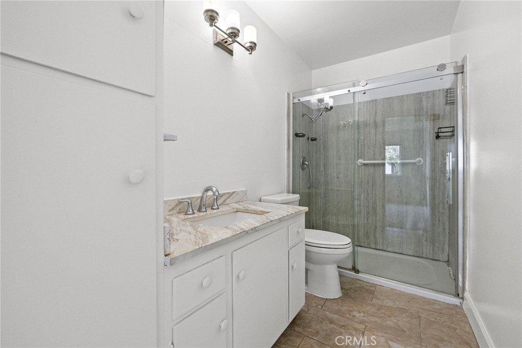 Huntington Bay (HBAY) - Residential