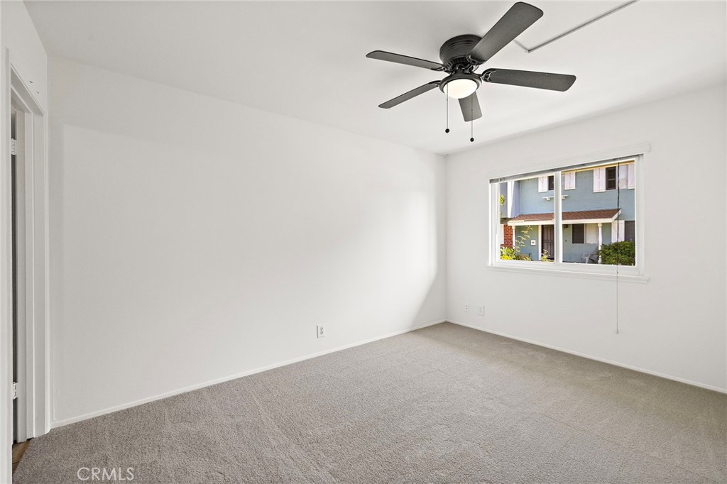 Huntington Bay (HBAY) - Residential