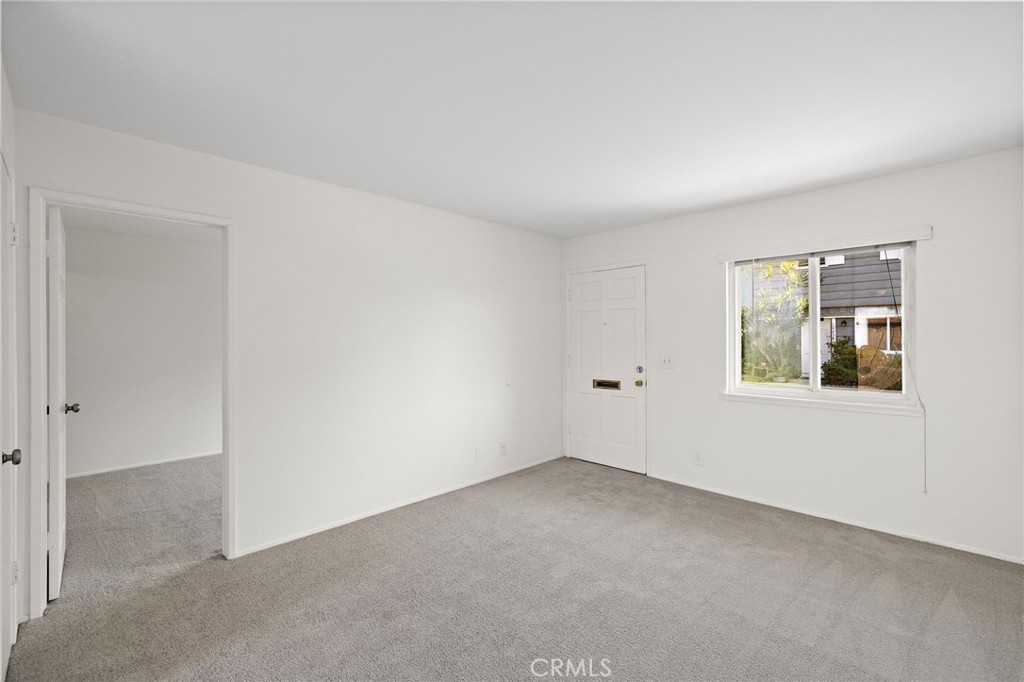 Huntington Bay (HBAY) - Residential