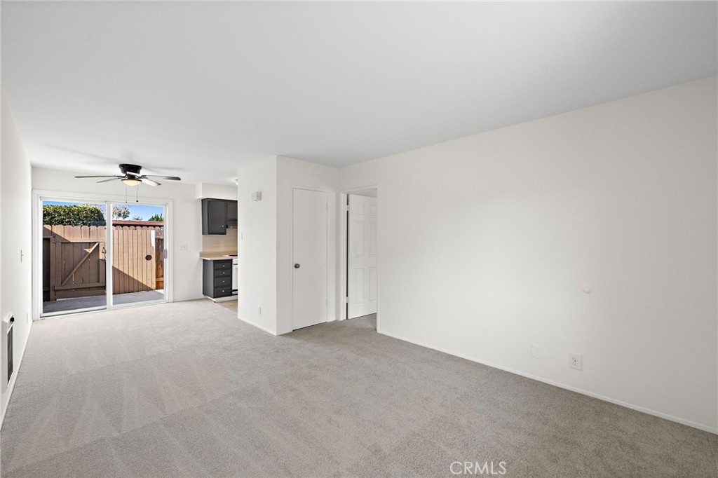 Huntington Bay (HBAY) - Residential