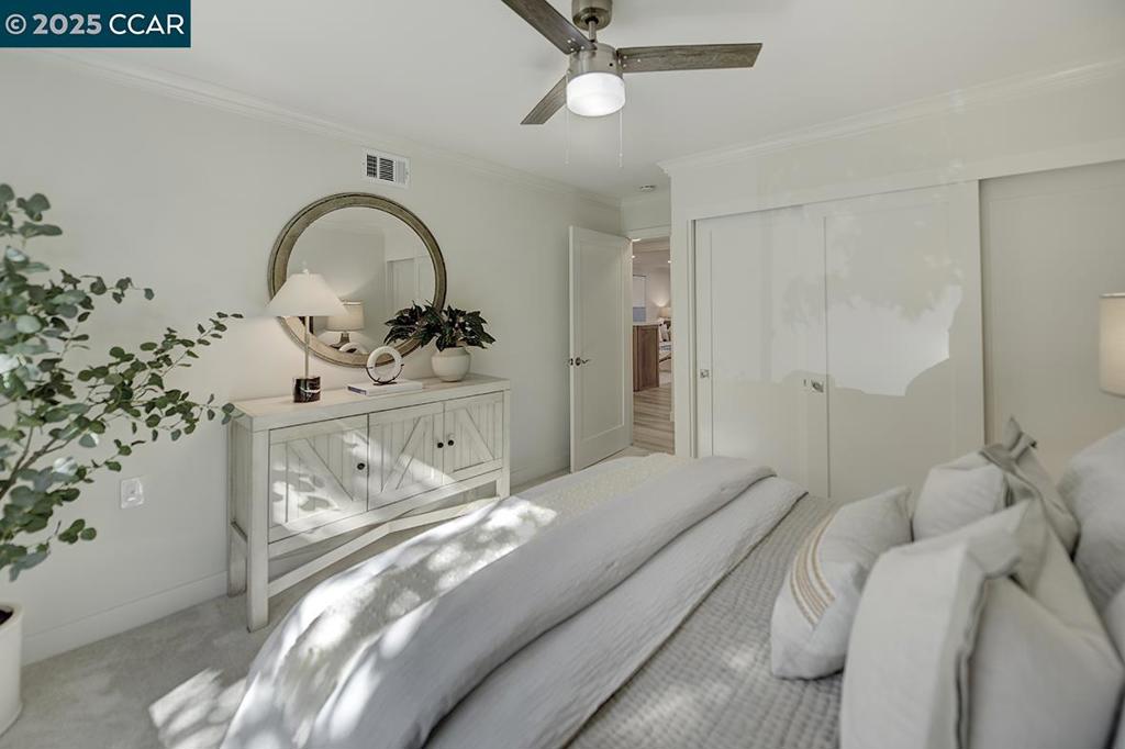 ROSSMOOR - Residential