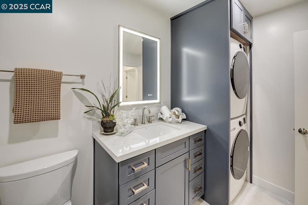 ROSSMOOR - Residential