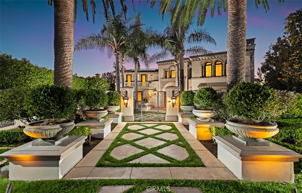 Photo of 22 Pelican Crest Drive, Newport Coast, CA 92657 (MLS # OC25149384)