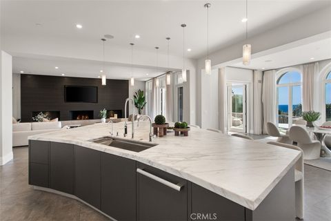 Tiny photo for 22 Pelican Crest Drive, Newport Coast, CA 92657 (MLS # OC25149384)