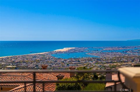 Tiny photo for 22 Pelican Crest Drive, Newport Coast, CA 92657 (MLS # OC25149384)