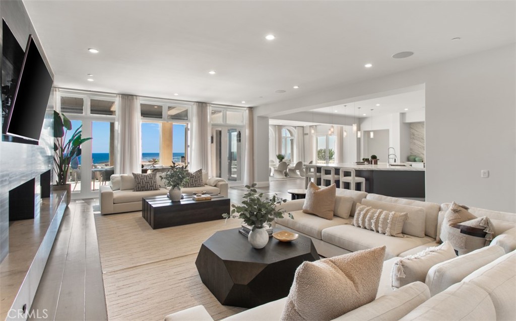 Pelican Crest (NCPC) - Residential