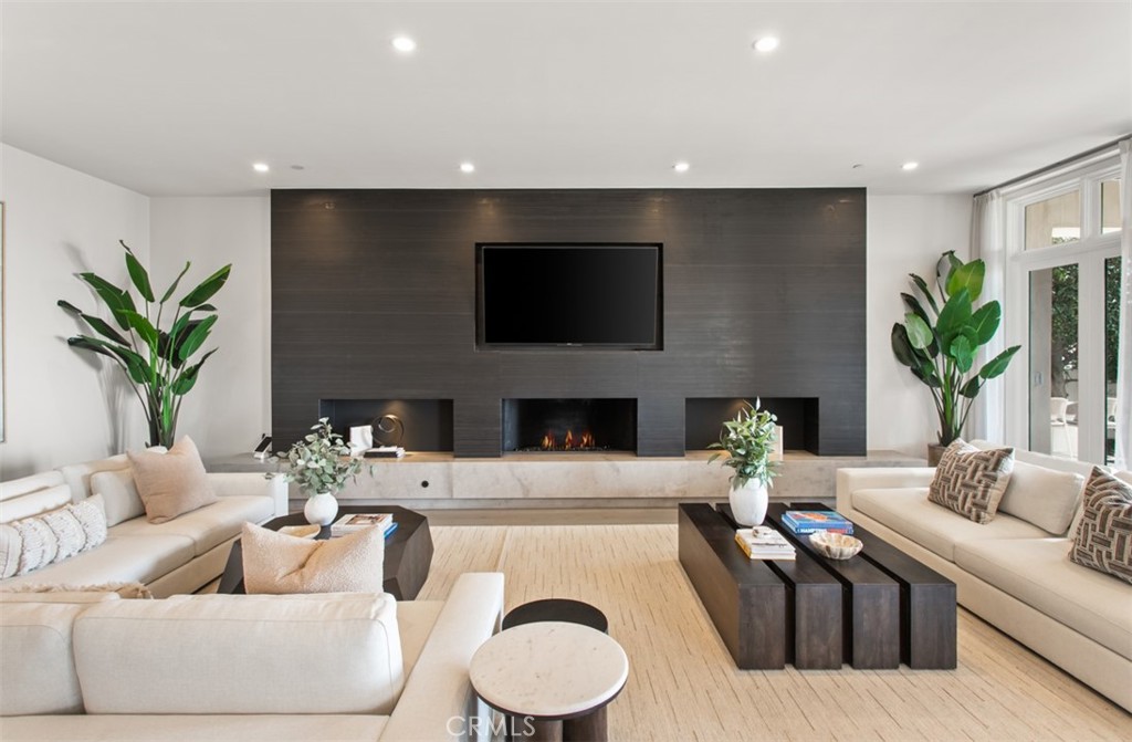 Pelican Crest (NCPC) - Residential