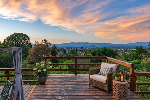 Photo of 18070 Boris Drive, Encino, CA 91316 (MLS # SR26207725)