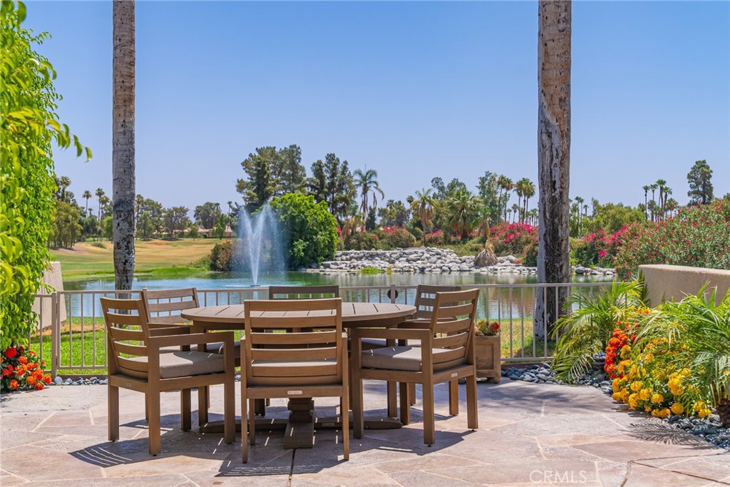 Rancho Mirage C.C. (32169) - Residential
